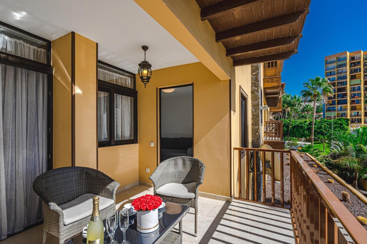 Apartament Amazing 3 Bedroom On The First Line Of The Americas Beach, Air Conditioner And Terrace Ocean View *